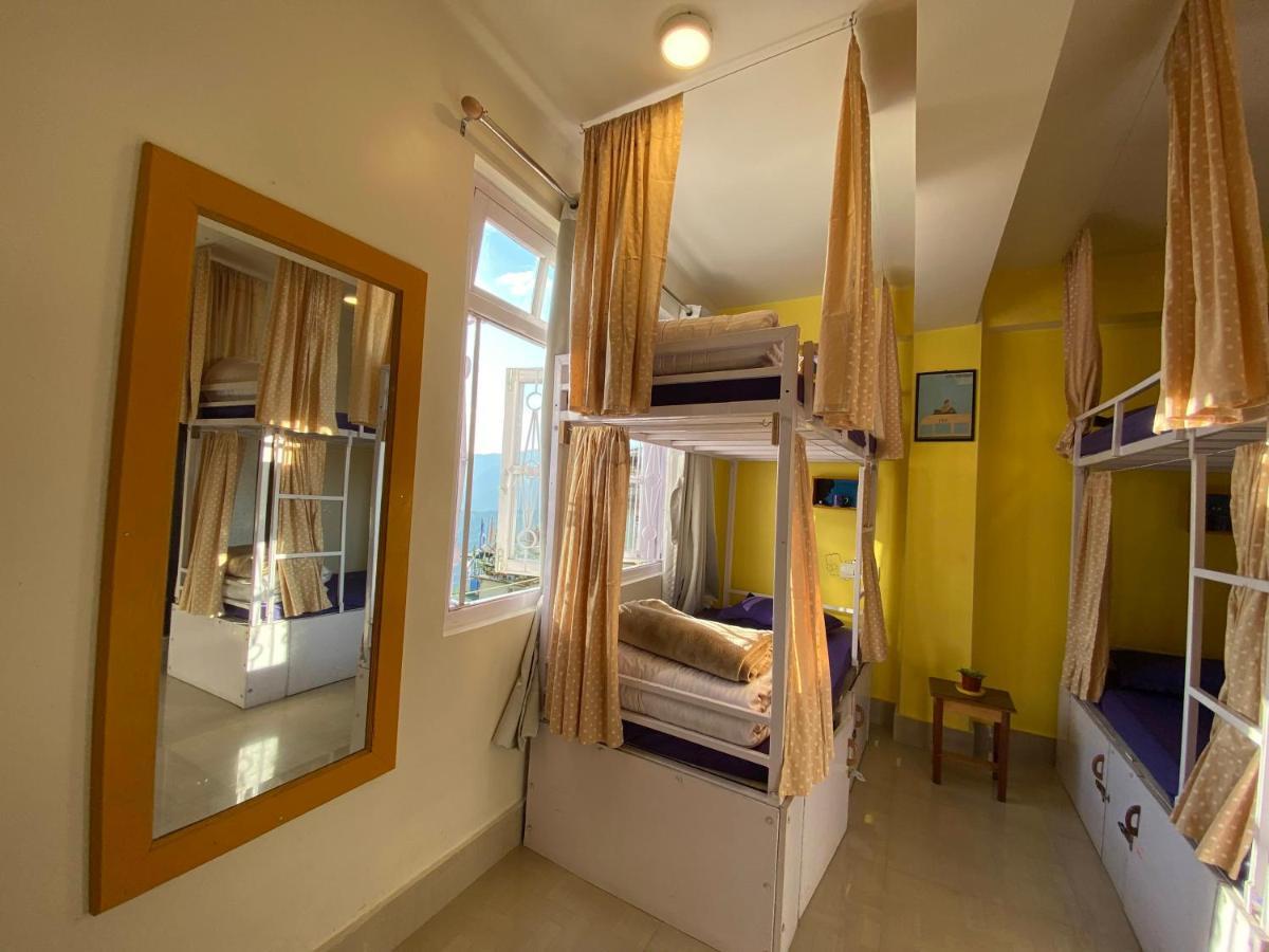 Tag Along Backpackers Hostel Gangtok Εξωτερικό φωτογραφία