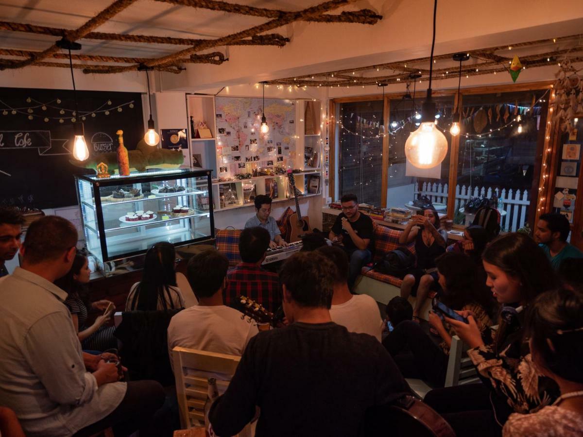 Tag Along Backpackers Hostel Gangtok Εξωτερικό φωτογραφία